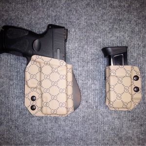 Taurus G2C/G3C  Custom Kydex holster and magazine pouch